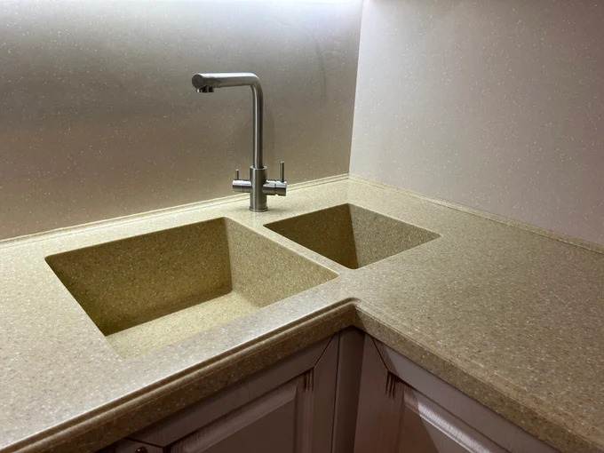 Столешницы, стеновые панели, барные стойки